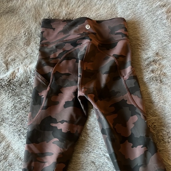 Lululemon Invigorate 7/8 Legging - Picture 3 of 3
